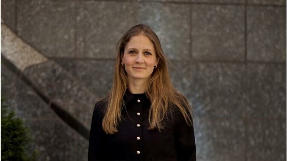 Mina Liavik Karlsen overtar 1. august rådgiverstillingen etter Ingrid Nergården Jortveit, som blir nestleder i Fagpressen.