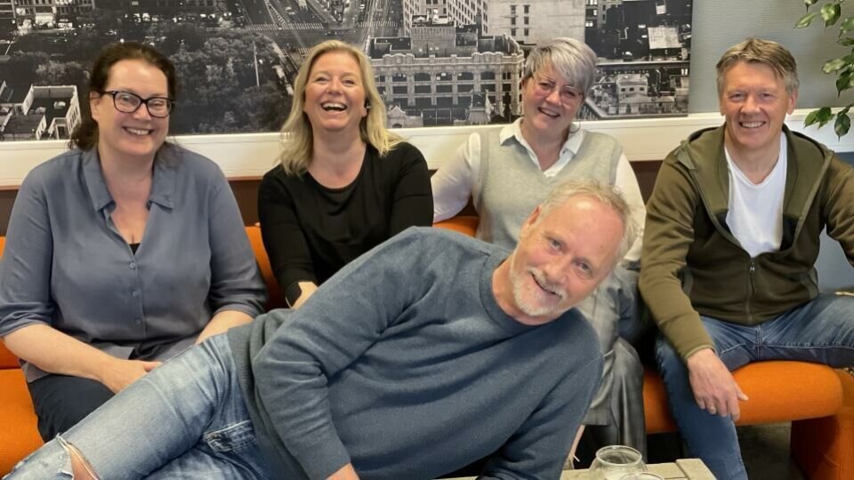 Arne Bruun med medarbeidere gleder seg over sammenslåing mellom Akershus Reklame Team og Logistikkhuset PLD AS. (Foto: ART).